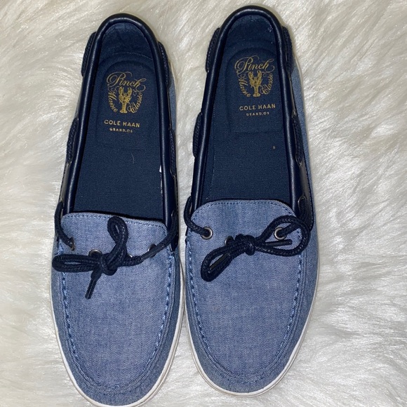 Boys Cole Haan loafers - Picture 1 of 3